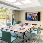 Schloss Seefels מלון