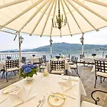 Schloss Seefels מלון