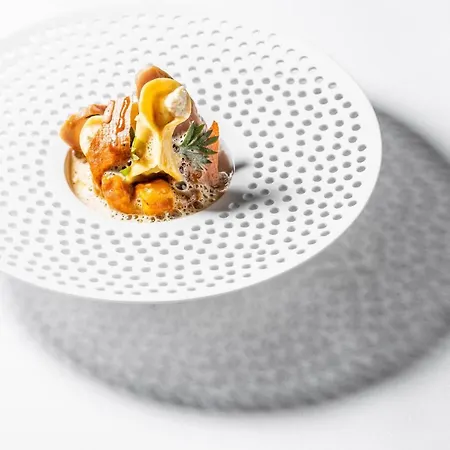 Otel Schloss Seefels 5*