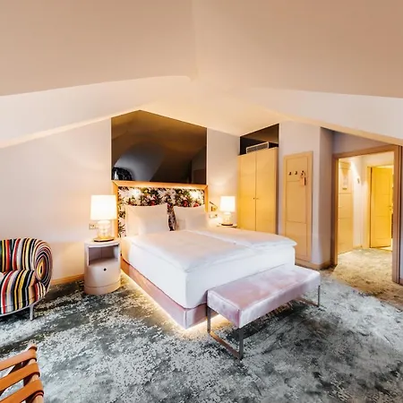 Schloss Seefels 5*