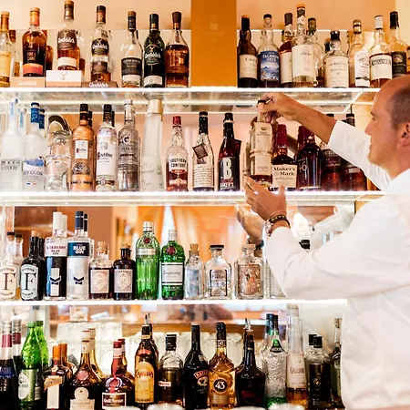 Otel Schloss Seefels 5*