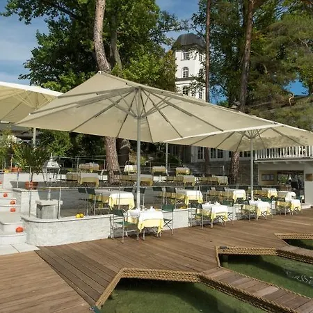 Schloss Seefels Hotel Portschach am Woerthersee