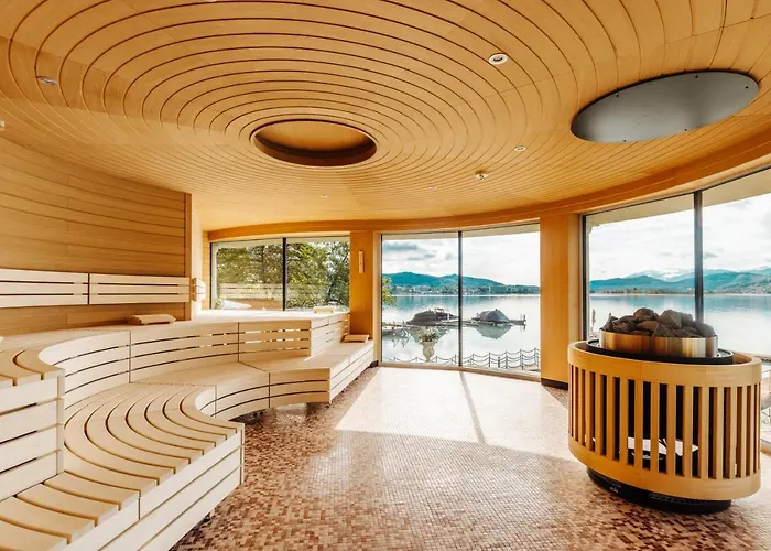 Otel Schloss Seefels 5*