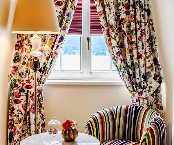 Hotel Schloss Seefels 5*