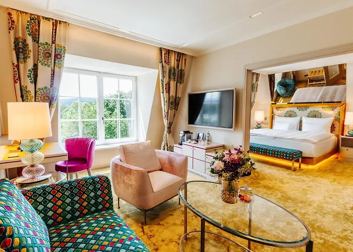 Otel Schloss Seefels 5*